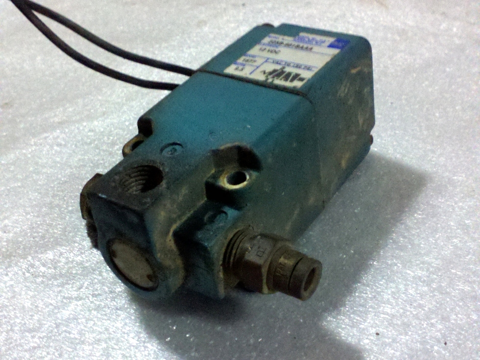 USED RV/MOTORHOME AIR SOLENOID P/N:  225B-601BAAA